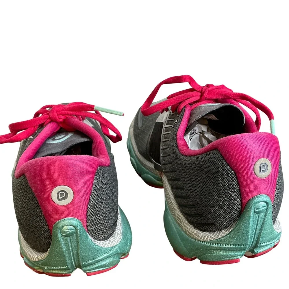 Brooks Cadence Running Shoes‎ Wmns 11B Gray Pink Stability Athletic Minimalist